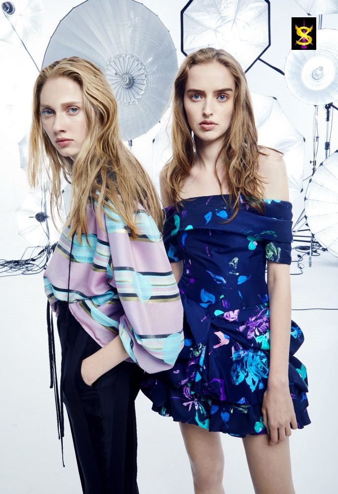 SXS Sisters of XI Sorority Oui Fashion! - UNGARO